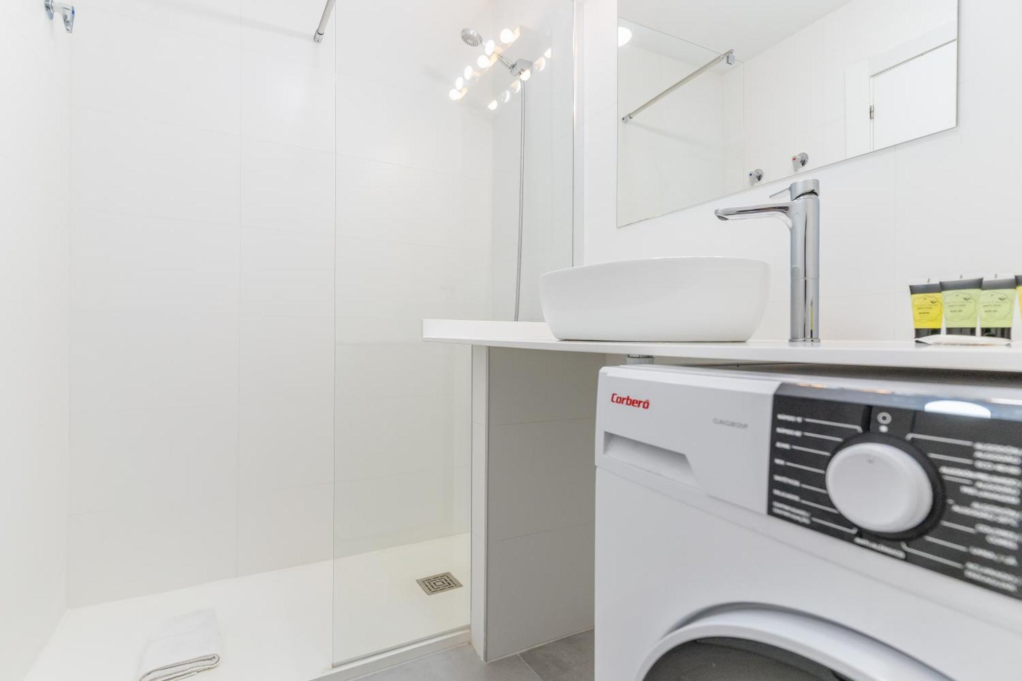 Cozy And Bright-1Bedroom 1Bathroom-Las Letras 마드리드 외부 사진