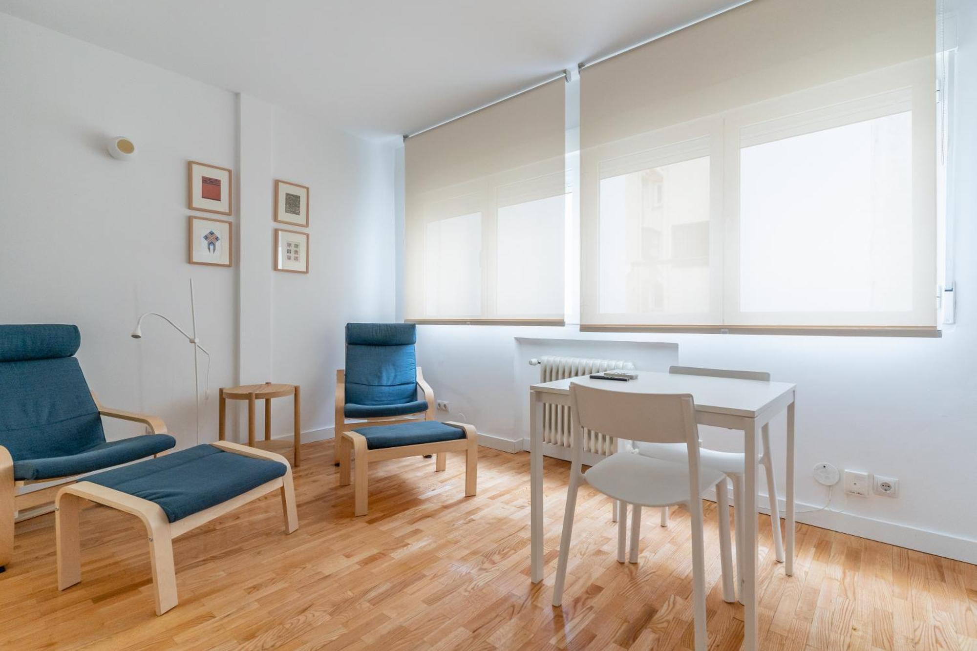 Cozy And Bright-1Bedroom 1Bathroom-Las Letras 마드리드 외부 사진